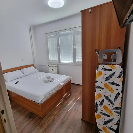 Apartamento Apartment's Ortakchiev 2 *